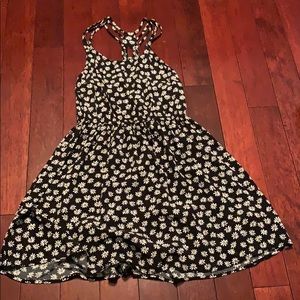 Forever 21 daisy print mini dress (Size M)